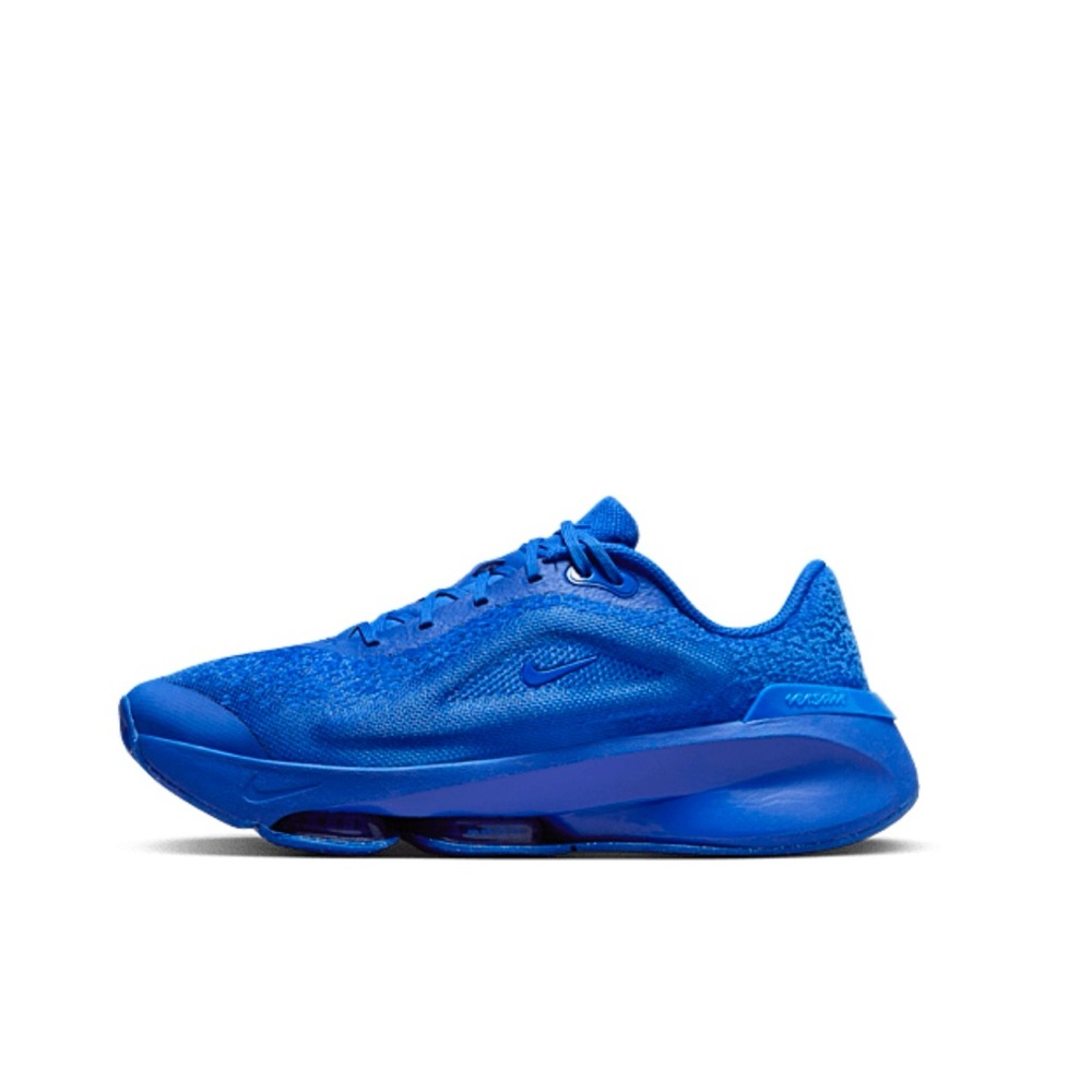 Nike Versair in Royal Blue (Size 7)